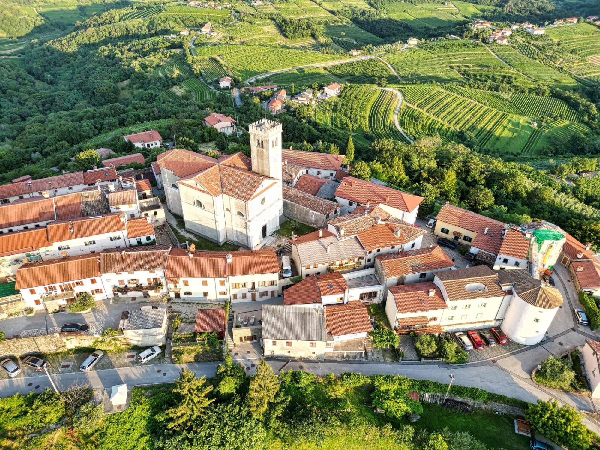 Suites Danica Smartno Exteriér fotografie