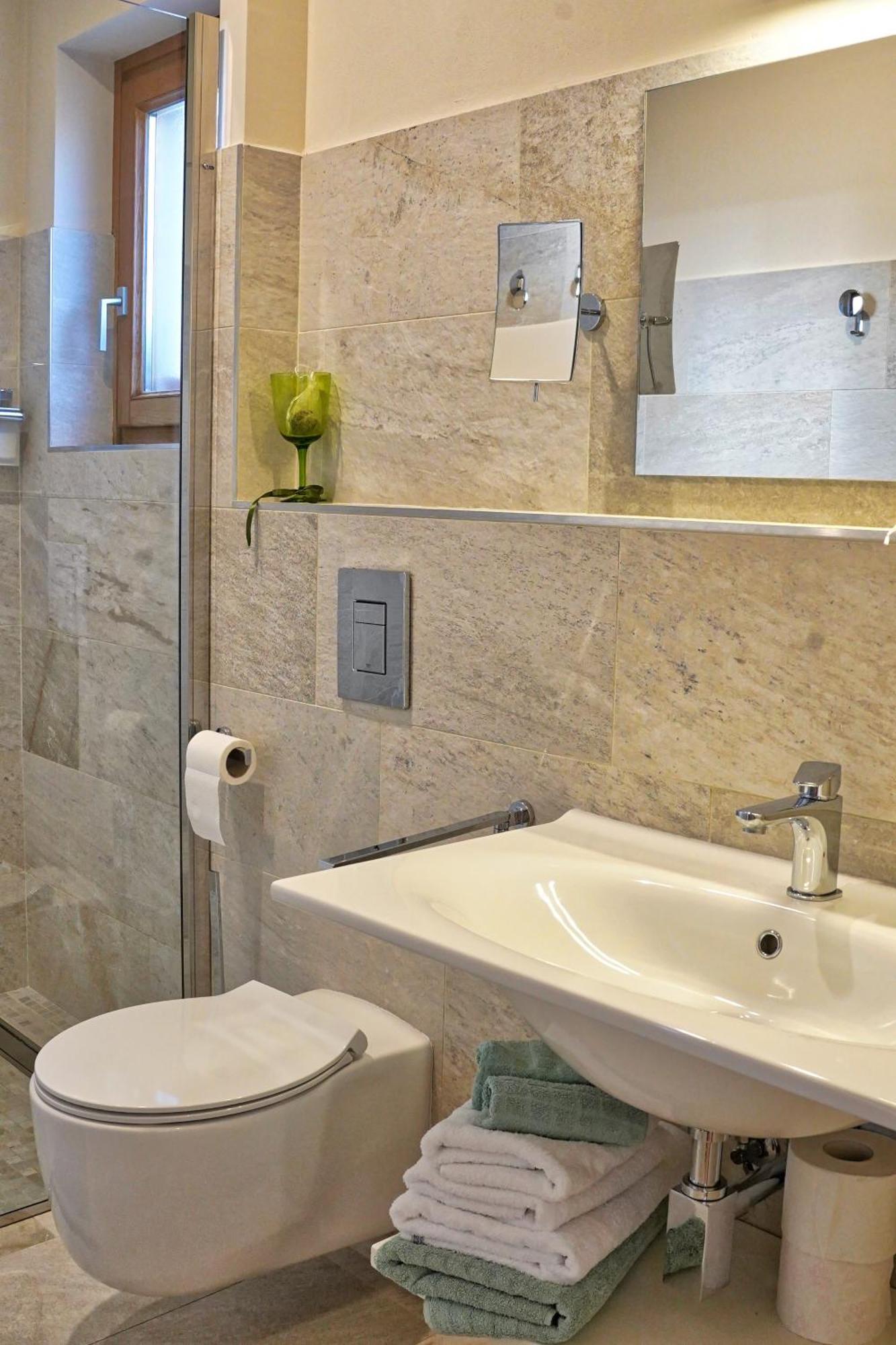 Suites Danica Smartno Exteriér fotografie