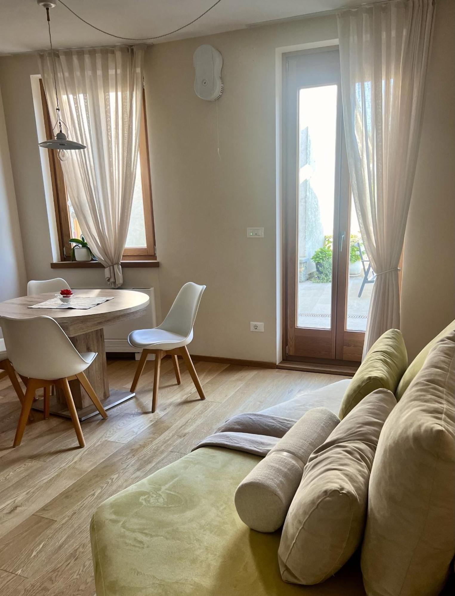 Suites Danica Smartno Exteriér fotografie